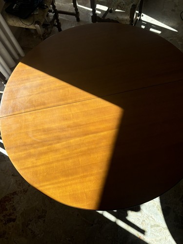 Tavolo rotondo vintage - , in