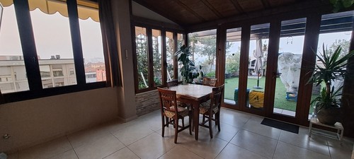 Tavolo rettangolare - tavolo,